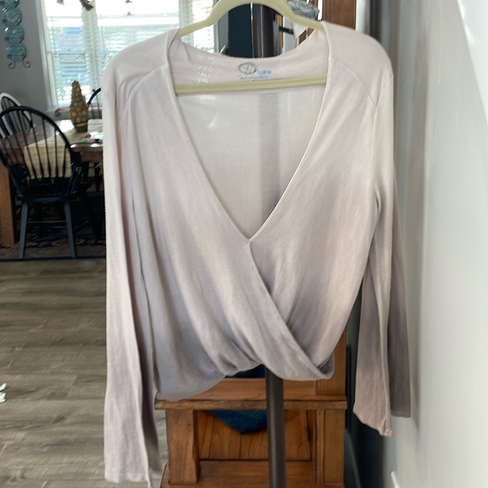 Women’s blue life top